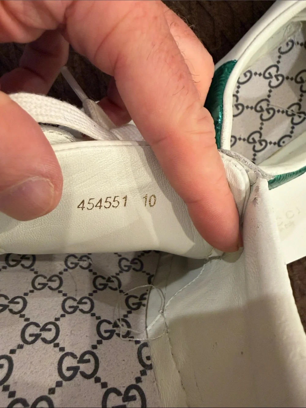 Gucci Leather Sneakers w:Green and Red Stripes and embroidered sequin arrow